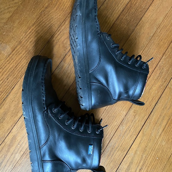 Black Leather Men's Shoes - Picture 5 of 9